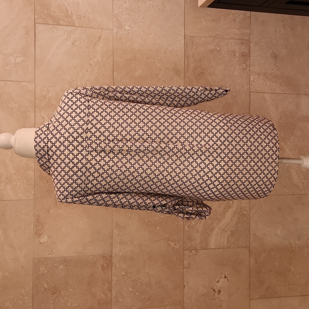 Patterned Tunic - Picture 4 of 6